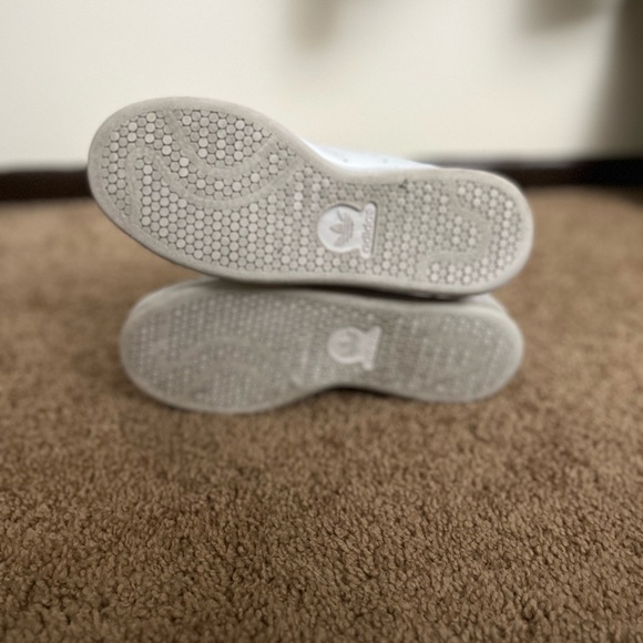 Adidas Stan Smith - White / Collegiate Navy - 4.5 Men’s / 6 - 6.5 Women’s - Picture 8 of 8